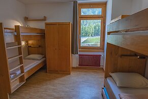 Youth Hostel Pontresina
