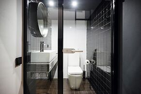 InBox Capsule Hotel