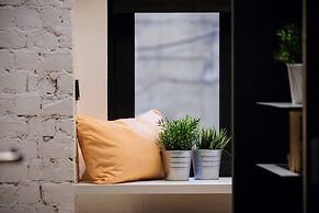 InBox Capsule Hotel
