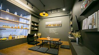Lamurr Sukhumvit 41 - Hostel