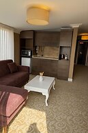 My Suit Residence