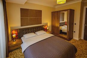 My Suit Residence