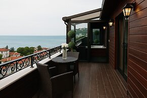 My Suit Residence