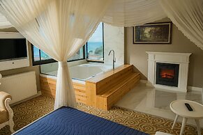 My Suit Residence
