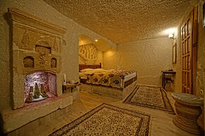 Melek Cave Hotel