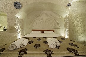 Melek Cave Hotel