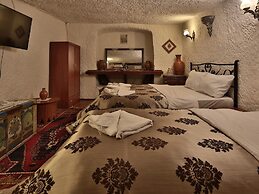 Melek Cave Hotel