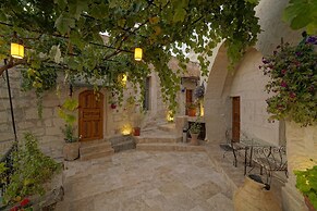 Melek Cave Hotel