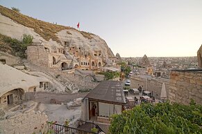 Melek Cave Hotel