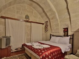 Melek Cave Hotel