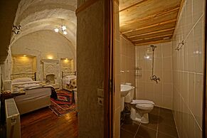 Melek Cave Hotel