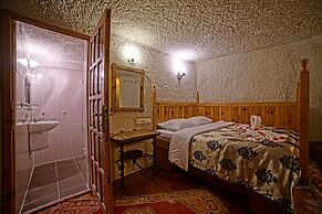 Melek Cave Hotel