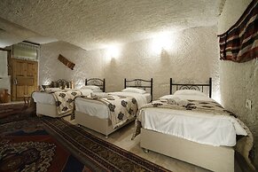 Melek Cave Hotel