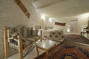 Melek Cave Hotel