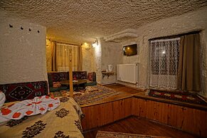 Melek Cave Hotel