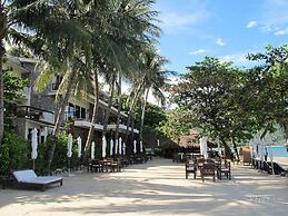 Sunset at Aninuan Beach Resort