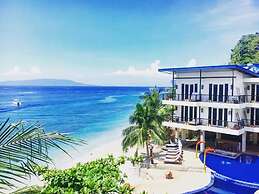 Sunset at Aninuan Beach Resort