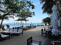Sunset at Aninuan Beach Resort