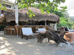 Sunset at Aninuan Beach Resort