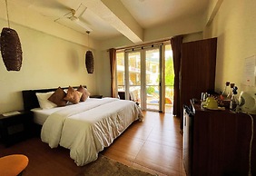 Sunset at Aninuan Beach Resort