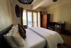 Sunset at Aninuan Beach Resort