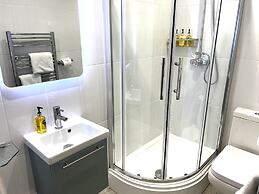 The Claremont Hotel - Adult Only