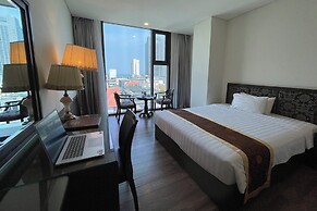 Danaciti Hotel