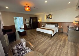 Danaciti Hotel