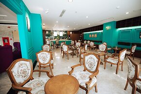 Danaciti Hotel
