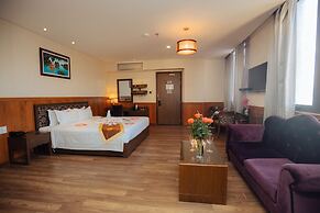 Danaciti Hotel