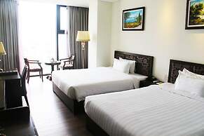 Danaciti Hotel