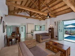 Aquilo Villa