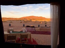 Kam Kam Dunes