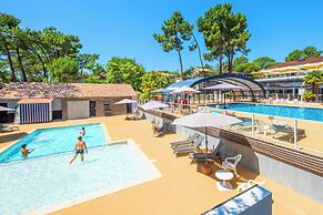 Azureva Ronce Les Bains