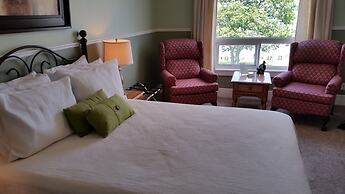 Bayside Inn