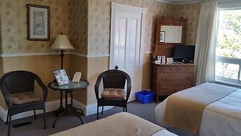 Bayside Inn