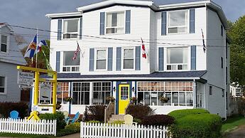 Bayside Inn