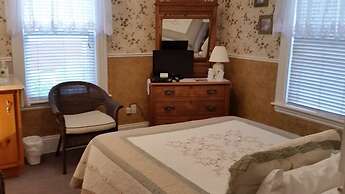 Bayside Inn
