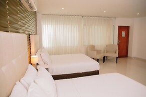 Hotel Parque Del Sol