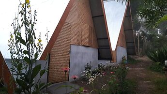 Nusha Homestay
