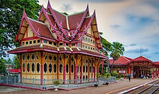 Phunyanuch Hotel
