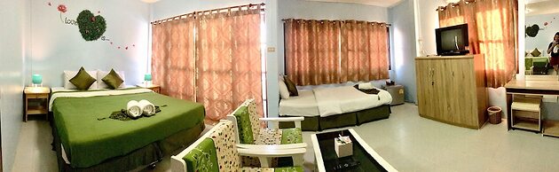 Phunyanuch Hotel