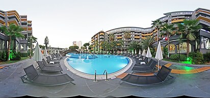 Senza Grand Santana Hotel