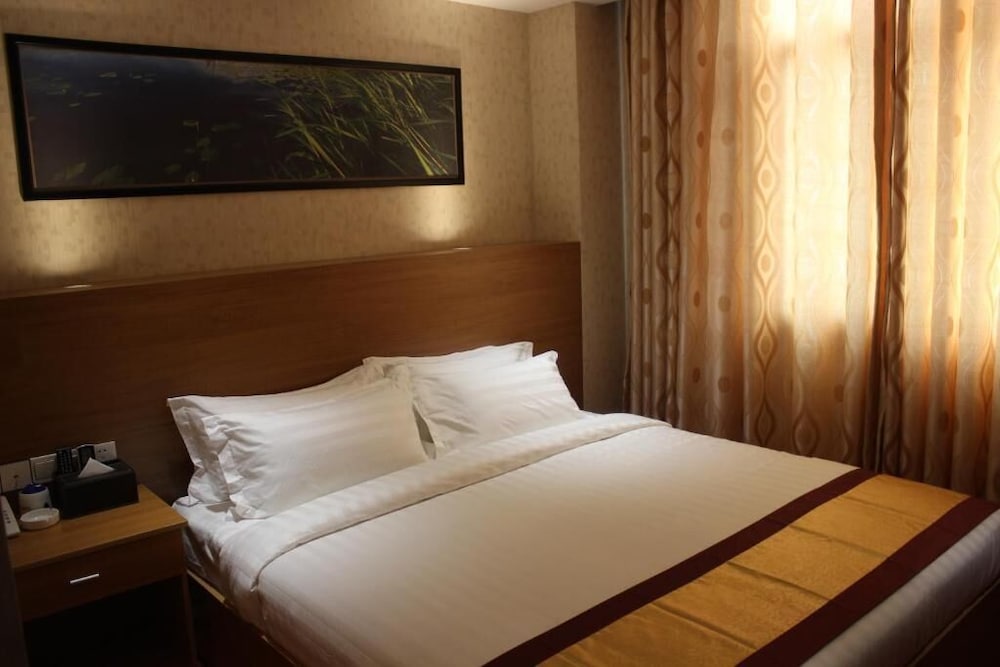 Sky Hotel