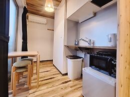 Poly Hostel Osaka