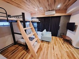 Poly Hostel Osaka