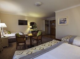 Breffni Arms Hotel