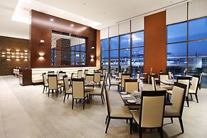 Metropolitan Hotel Dubai
