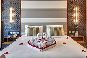 Metropolitan Hotel Dubai