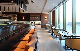 Metropolitan Hotel Dubai